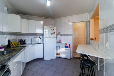 Apartamento à venda com 70m², 3 quartos e 1 vaga Apartamento à venda com 70m², 3 quartos e 1 vagaCozinha