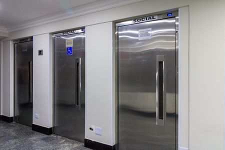 Apartamento à venda com 70m², 3 quartos e 1 vaga Apartamento à venda com 70m², 3 quartos e 1 vagaÁrea comum