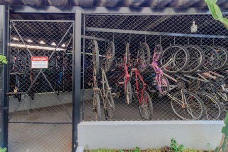 Apartamento à venda com 70m², 3 quartos e 1 vaga Apartamento à venda com 70m², 3 quartos e 1 vagaÁrea comum