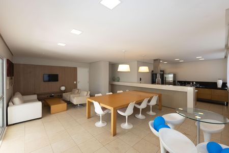 Apartamento para alugar com 70m², 2 quartos e 1 vagaÁrea comum - Salão de festas