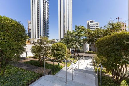 Apartamento para alugar com 70m², 2 quartos e 1 vagaFachada