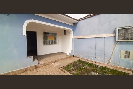 Casa para alugar com 161m², 4 quartos e 8 vagasQuintal