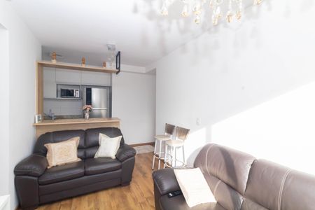 Sala de apartamento à venda com 2 quartos, 45m² em Itaquera, São Paulo