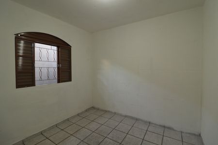 Casa para alugar com 2 quartos, 55m² em Vila Santa Terezinha, Várzea Paulista