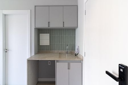 Apartamento à venda com 27m², 1 quarto e sem vaga Apartamento à venda com 27m², 1 quarto e sem vagaÁrea de Serviço