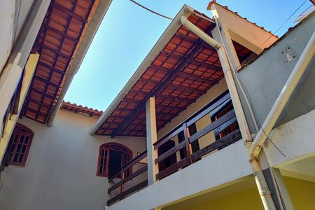 Casa de condomínio para alugar com 40m², 2 quartos e sem vaga Casa de condomínio para alugar com 40m², 2 quartos e sem vagaFachada