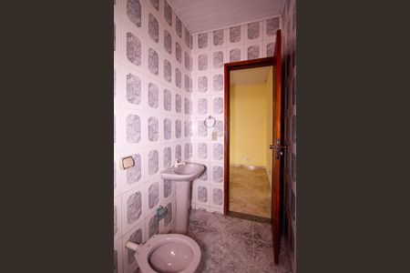 Casa de condomínio para alugar com 40m², 2 quartos e sem vagaBanheiro