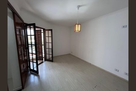 Casa à venda com 175m², 3 quartos e 2 vagas Casa à venda com 175m², 3 quartos e 2 vagasQuarto Suíte