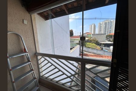 Casa à venda com 175m², 3 quartos e 2 vagas Casa à venda com 175m², 3 quartos e 2 vagasSacada