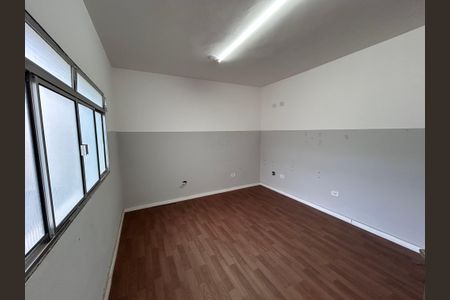 Casa à venda com 175m², 3 quartos e 2 vagas Casa à venda com 175m², 3 quartos e 2 vagasEscritório