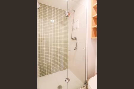 Apartamento para alugar com 67m², 3 quartos e 1 vaga Apartamento para alugar com 67m², 3 quartos e 1 vagaBanheiro da Suíte