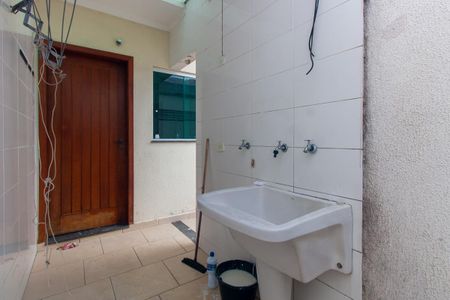 Casa para alugar com 100m², 2 quartos e 2 vagasÁrea de Serviço