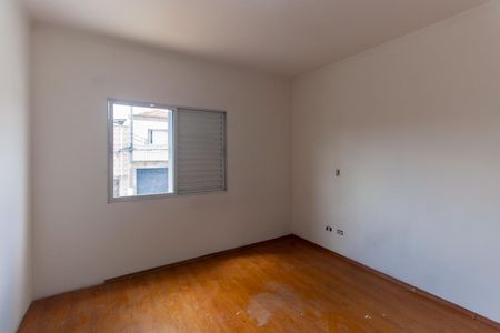 Casa para alugar com 100m², 2 quartos e 2 vagasSuíte 1