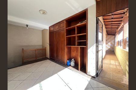 Apartamento à venda com 205m², 4 quartos e 2 vagas