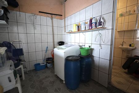 Casa à venda com 167m², 2 quartos e 2 vagas Casa à venda com 167m², 2 quartos e 2 vagasÁrea de Serviço