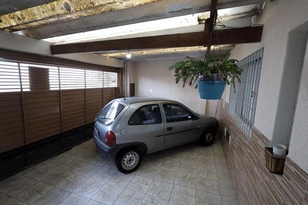 Casa à venda com 167m², 2 quartos e 2 vagas Casa à venda com 167m², 2 quartos e 2 vagasGaragem