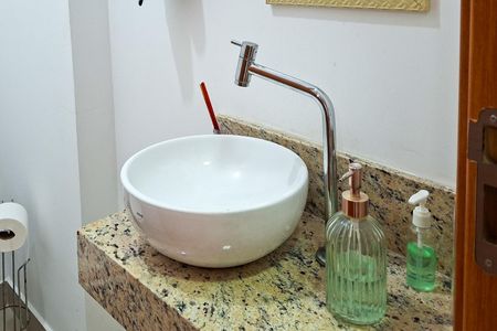 Apartamento para alugar com 132m², 2 quartos e 1 vagaLavabo