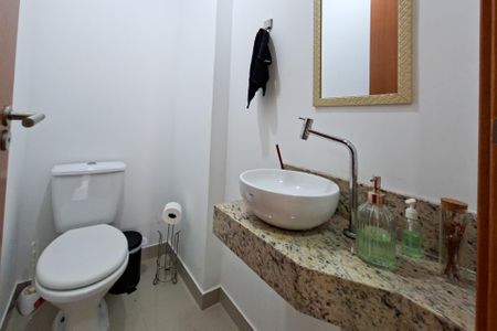 Apartamento para alugar com 132m², 2 quartos e 1 vagaLavabo