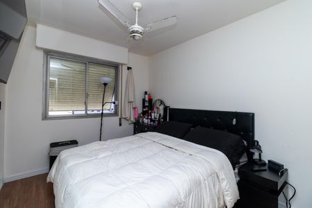 Apartamento à venda com 110m², 3 quartos e 1 vaga Apartamento à venda com 110m², 3 quartos e 1 vagaSuíte