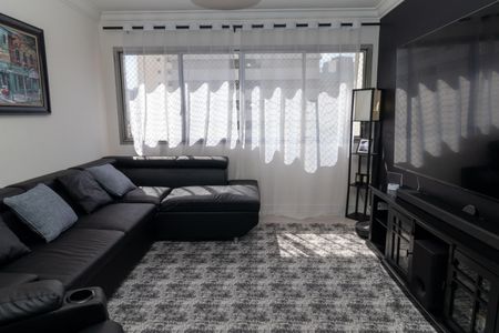 Apartamento à venda com 110m², 3 quartos e 1 vaga Apartamento à venda com 110m², 3 quartos e 1 vagaSala