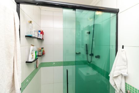 Apartamento à venda com 110m², 3 quartos e 1 vaga Apartamento à venda com 110m², 3 quartos e 1 vagaBanheiro da Suíte