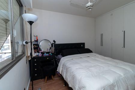 Apartamento à venda com 110m², 3 quartos e 1 vaga Apartamento à venda com 110m², 3 quartos e 1 vagaSuíte