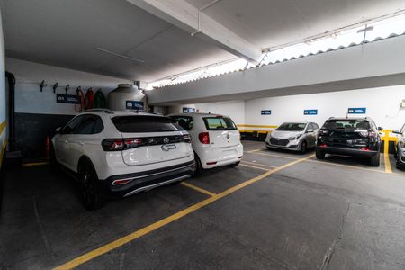 Apartamento à venda com 110m², 3 quartos e 1 vaga Apartamento à venda com 110m², 3 quartos e 1 vagaGaragem