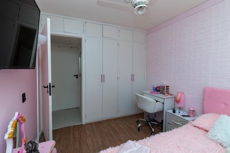 Apartamento à venda com 110m², 3 quartos e 1 vaga Apartamento à venda com 110m², 3 quartos e 1 vagaQuarto 1