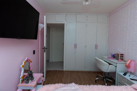 Apartamento à venda com 110m², 3 quartos e 1 vaga Apartamento à venda com 110m², 3 quartos e 1 vagaQuarto 1