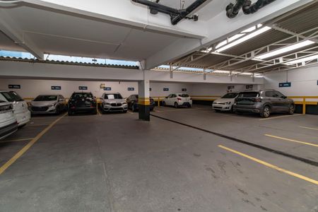 Apartamento à venda com 110m², 3 quartos e 1 vaga Apartamento à venda com 110m², 3 quartos e 1 vagaGaragem