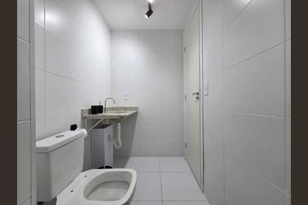 Apartamento à venda com 25m², 1 quarto e sem vagaBanheiro da Suíte