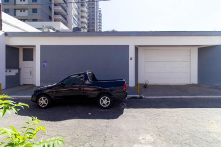 Casa à venda com 451m², 6 quartos e 14 vagasFachada