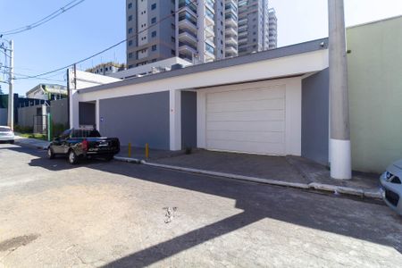 Casa à venda com 451m², 6 quartos e 14 vagasFachada