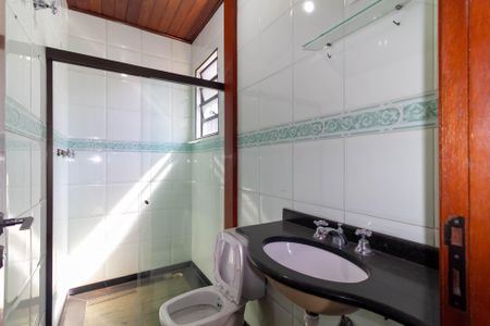 Casa à venda com 451m², 6 quartos e 14 vagasCasa 2 Banheiro da Suíte 2