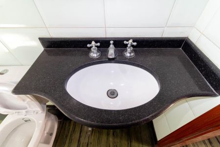 Casa à venda com 451m², 6 quartos e 14 vagasCasa 2 Banheiro da Suíte 2