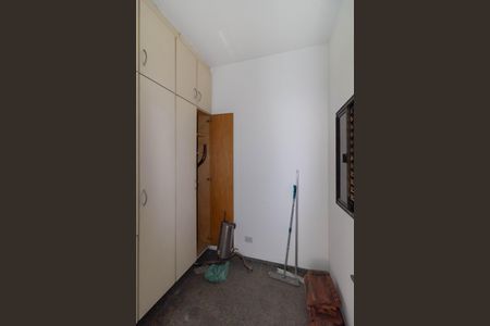 Casa à venda com 451m², 6 quartos e 14 vagasQuarto de Serviço