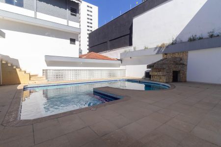 Casa à venda com 451m², 6 quartos e 14 vagasPiscina