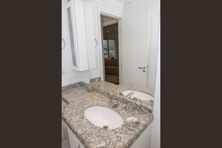 Apartamento para alugar com 126m², 3 quartos e 3 vagasBanheiro Social