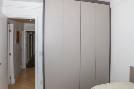 Apartamento para alugar com 126m², 3 quartos e 3 vagasQuarto