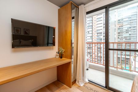 Studio para alugar com 25m², 1 quarto e sem vaga Studio para alugar com 25m², 1 quarto e sem vagaStudio