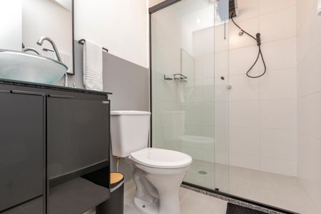Studio para alugar com 25m², 1 quarto e sem vaga Studio para alugar com 25m², 1 quarto e sem vagaBanheiro