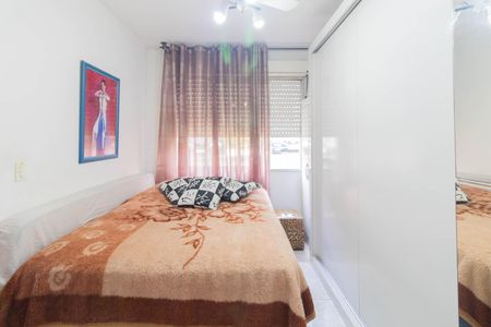 Quarto de apartamento à venda com 1 quarto, 48m² em Cavalhada, Porto Alegre