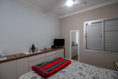 Apartamento à venda com 115m², 3 quartos e 2 vagasQuarto 2