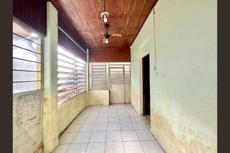 Casa à venda com 99m², 3 quartos e sem vaga Casa à venda com 99m², 3 quartos e sem vagaÁrea de Serviço