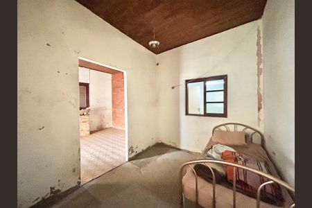 Casa à venda com 99m², 3 quartos e sem vaga Casa à venda com 99m², 3 quartos e sem vagaQuarto 2