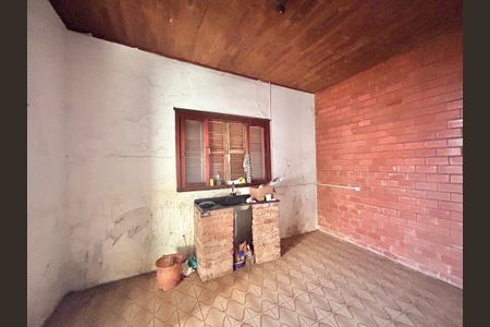 Casa à venda com 99m², 3 quartos e sem vaga Casa à venda com 99m², 3 quartos e sem vagaCozinha