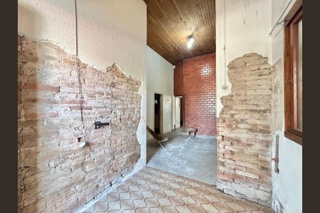 Casa à venda com 99m², 3 quartos e sem vaga Casa à venda com 99m², 3 quartos e sem vagaSala