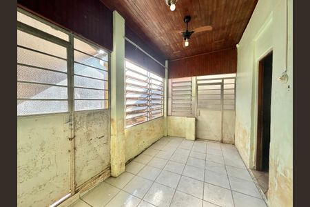 Casa à venda com 99m², 3 quartos e sem vaga Casa à venda com 99m², 3 quartos e sem vagaÁrea de Serviço