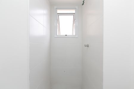 Apartamento para alugar com 42m², 2 quartos e sem vaga Apartamento para alugar com 42m², 2 quartos e sem vagaBanheiro