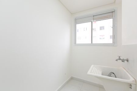Apartamento para alugar com 42m², 2 quartos e sem vaga Apartamento para alugar com 42m², 2 quartos e sem vagaÁrea de Serviço